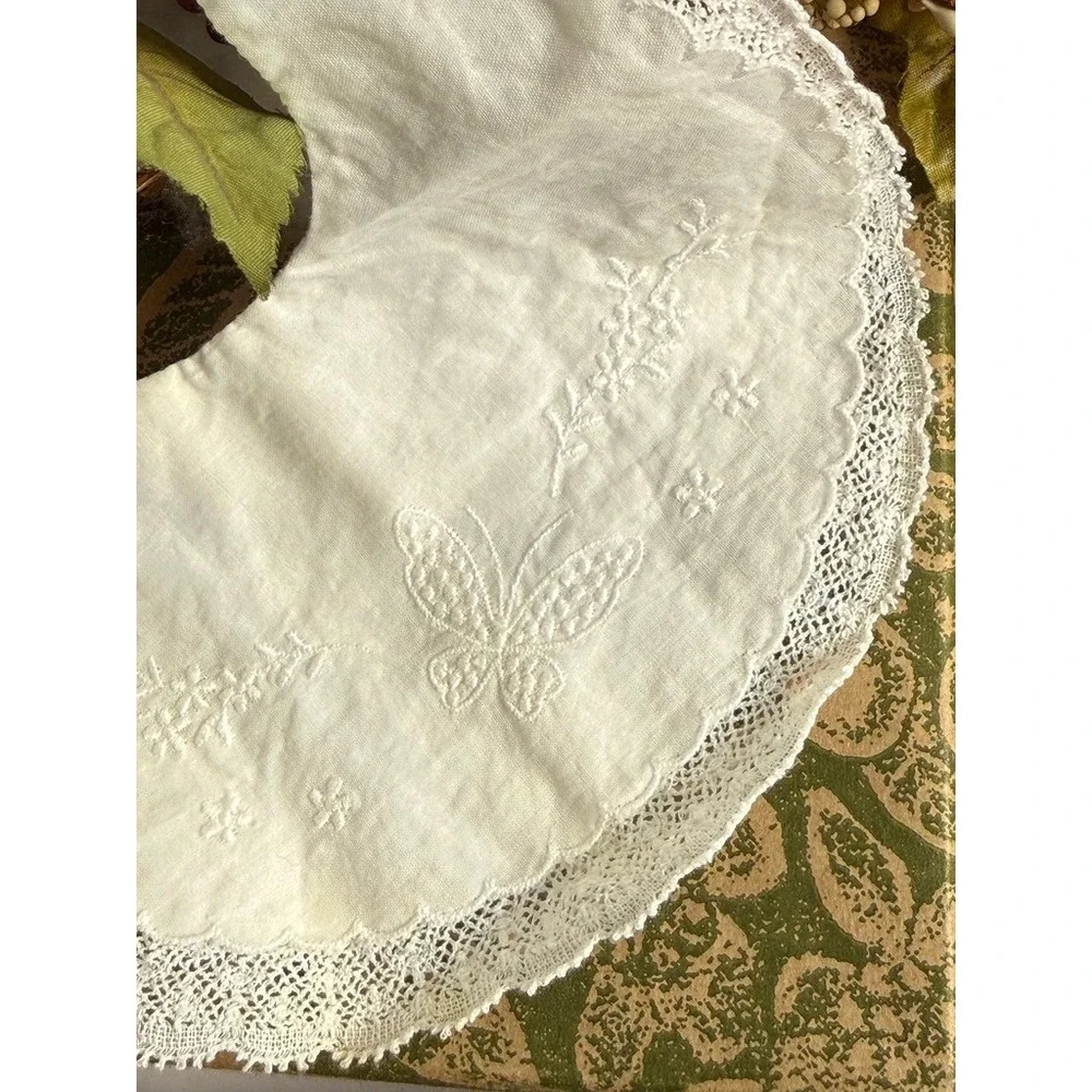 Vintage Baby‎ Bib Embroidered Butterfly Lace Trim - White Heirloom Christening
